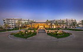 Radisson Blu Hotel & Convention Center, Alexandria